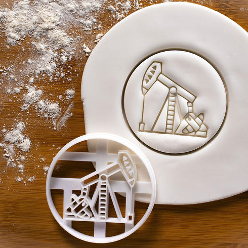 Set of 2 cookie cutters (Designs: Oil Derrick & Pump Jack), 2 pieces - Bakerlogy...