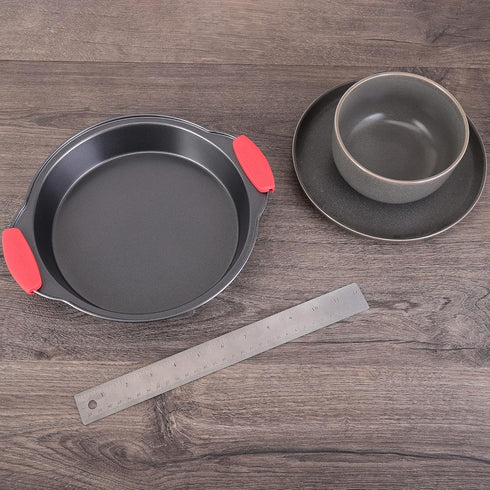 NutriChef Non Stick Round Cake Pan, Kitchen Essential Metal Bakeware with Silicone Handles, Durable, Easy-to-Clean, Dishwasher Safe, PFOA, PFOS, P...
