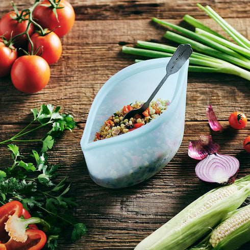 Stasher Premium Silicone Reusable Food Storage Bag, Clear | Microwave, Sous Vide, Dishwasher, Oven and Freezer Safe | BPA Free, Leak-free, Eco-fri...