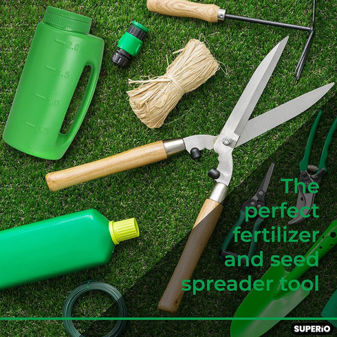 Superio Lawn Seed Spreader, Handheld Shaker for Lawn Seeds, Ice Melt Salt, Calcium, Deicer, Weed and Feed Spreader, 2 Liter, Adjustable Hole Size,...