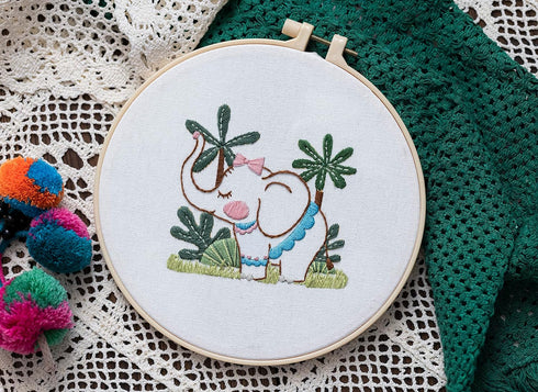 Ebherys Level 1 Embroidery Kits for beginners and adults, different animals pattern, 1set as a pack, inculde 1 hoop, instruction and enough thread...