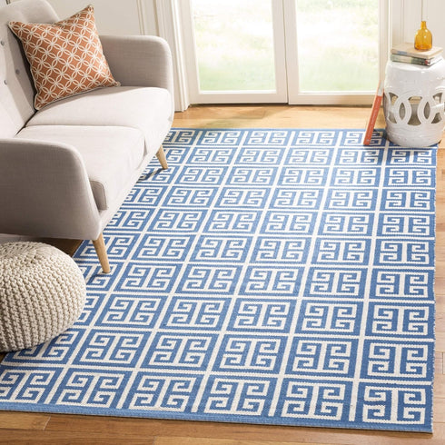 SAFAVIEH Montauk Collection Accent Rug - 2'6" x 4', Blue & Ivory, Handmade Greek Key Cotton, Ideal for High Traffic Areas in Entryway, Living Room...