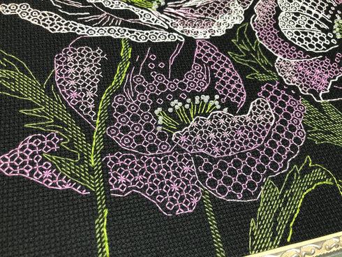 Riolis Cross Stitch, Lace Poppies (14 Count)...