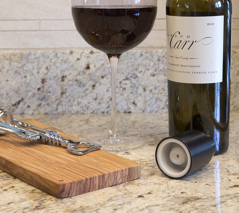 Primula Today Vacuum Wine Savers – Preserves Wine for 10 Days – Airtight Seal Prevents Leaks – Allows Sideways Storage – Black...