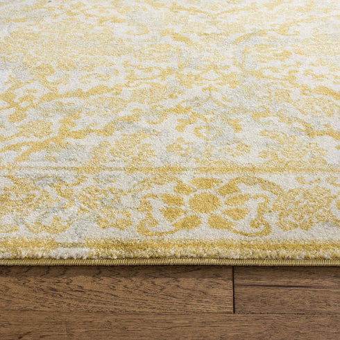SAFAVIEH Evoke Collection Accent Rug - 2'2" x 4', Ivory & Gold, Shabby Chic Oriental Design, Non-Shedding & Easy Care, Ideal for High Traffic Area...