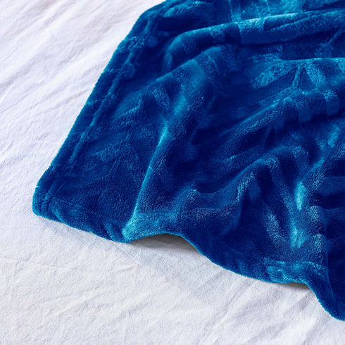 Whale Flotilla Flannel Fleece Throw Blanket for Couch Sofa Bed, Soft Velvet Lightweight Throws Plush Fluffy Chevron Design Decorative Blankets for...