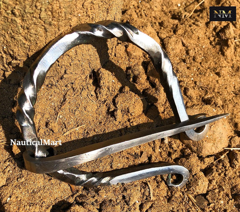 Medieval Hand - Forged Penannular Iron Brooch Fibula, Norse Cloak, Scarf-Shawl Pin, Cloak Clasp, Celtic, Renaissance Viking Age Jewelry Halloween ...