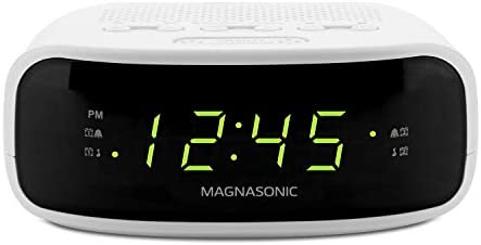 Magnasonic Digital AM/FM Clock Radio with Battery Backup, Dual Alarm, Sleep & Snooze Functions, Display Dimming Option,White (EAAC201)