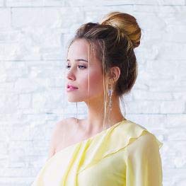 Styla Hair Magic Bun Maker (2 Small, 2 Large) Foam Sponge Bun Shaper Hair Accessories (Blonde)