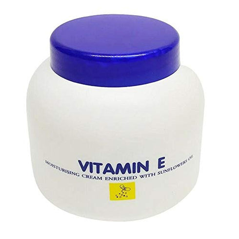 AR Vitamin E Moisturizing Cream Enriched With Sunflower Oil 200ml