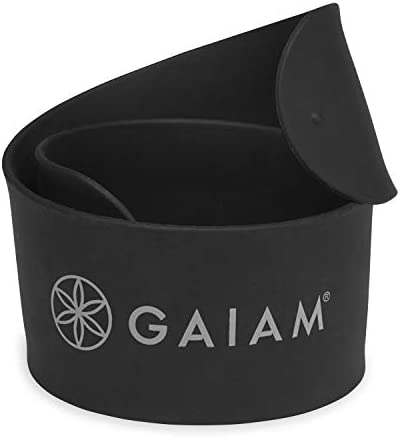 Gaiam Yoga Mat Strap Slap Band - Keeps Your Mat Tightly Rolled and Secure, Fits Most Size Mats (20"L x 1.5"W), Black