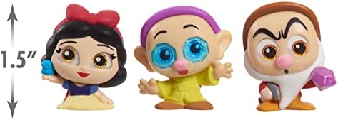 Disney Doorables Snow White Collection Peek, Kids Toys for Ages 5 Up