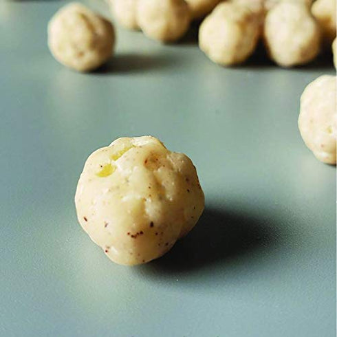 Better Than Good Sweet Keto, Gluten-Free Cinnamon Roll Crunch Protein Puffs (8oz Bag) - Paleo, Low Sugar, Low Calorie, Diabetic Friendly Snacks | 10g Protein & 2 Servings of Fruits & Veggies