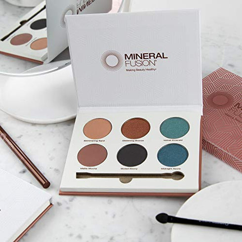 Mineral Fusion, Limited Edition Velvet Eye Shadow Palette, Multi Colors, 1 Count