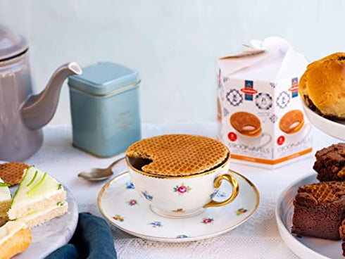 DAELMANS Stroopwafels, Dutch Waffles Soft Toasted, Caramel, Office Snack, Kosher Dairy, Authentic Made In Holland, 8 Stroopwafels Per Box, 1 Box, 8.11oz