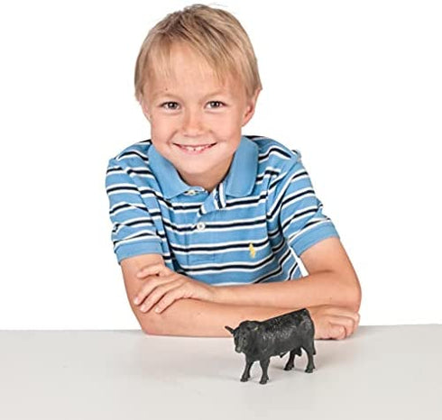 Big Country Toys Cow Angus Bull 1:20 Scale