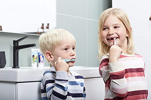 Jordan* Step 2 Kids Toothbrush, 3-5 Years, Soft Bristles, BPA Free (4 Pack) Blue & Green
