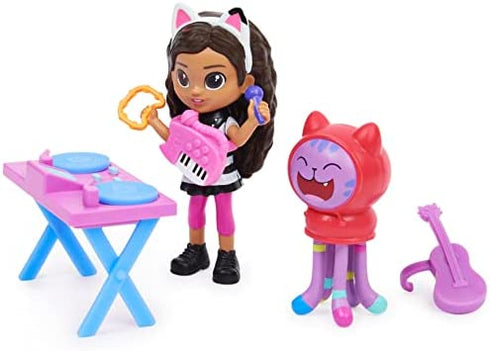 Gabby's Dollhouse, Kitty Karaoke Set with 2 Toy Figures, 2 Accessories, Delivery and Furniture Piece, Kids Toys for Ages 3 and up