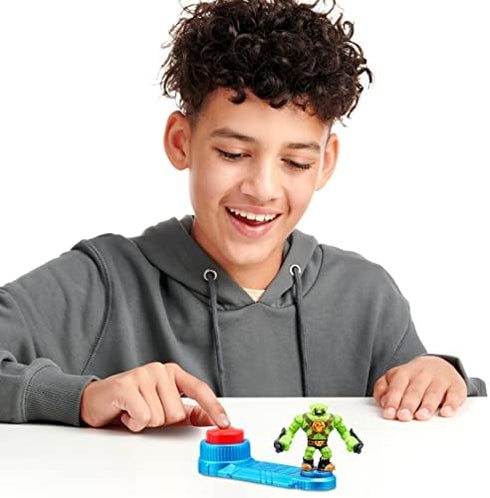 Akedo 14285 Ultimate Arcade Warriors Giants Mini Battling Action Figures Ready, Fight, Split Strike-Tonk