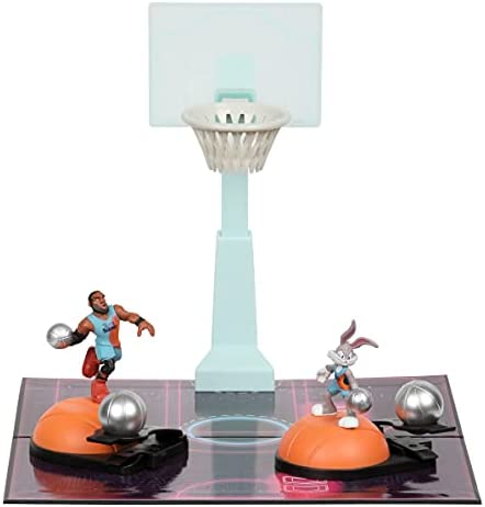 Moose Toys Space Jam: A New Legacy - Gametime Playset with Lebron & Bugs Bunny Figures