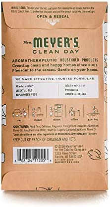 Mrs. Meyer's Air Freshener Sachets, Fragrance for your Locker, Car, Closet, and Gym Bag, Geranium, Pack of 3