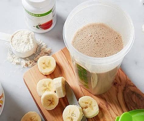 Herbalife Shaker Bottle 13.5-Ounce(400ml) with Blender and Herbalife Spoon 1 pack