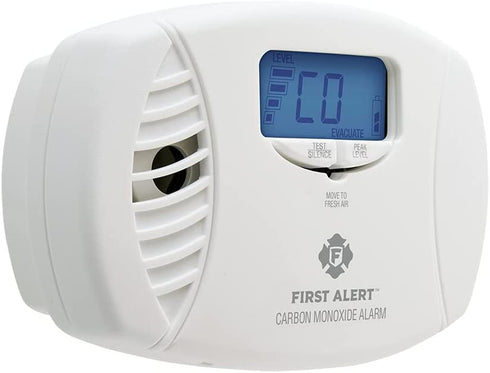 First Alert CO615 Dual-Power Plug-In Carbon Monoxide Detector with Battery Backup and Digital Display, White