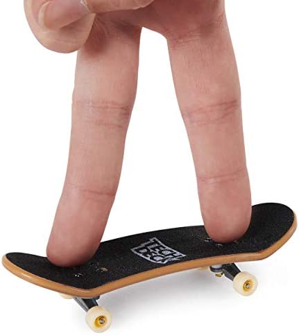 TECH DECK, DLX Pro 10-Pack of Collectible Fingerboards, for Skate Lovers, Kids Toy for Ages 6 and up