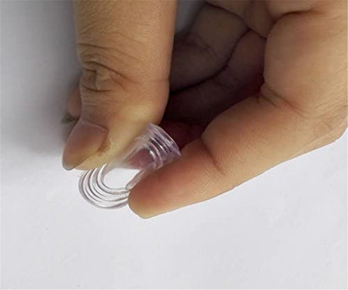 Clear Glass Table Top Bumpers,Soft Material,to Control The Movement of Glass Table Top. Plastic Bumper for Table Glass Top,Rubber Bumper Pads,Glass Table Top Suction Pad.50 Count.