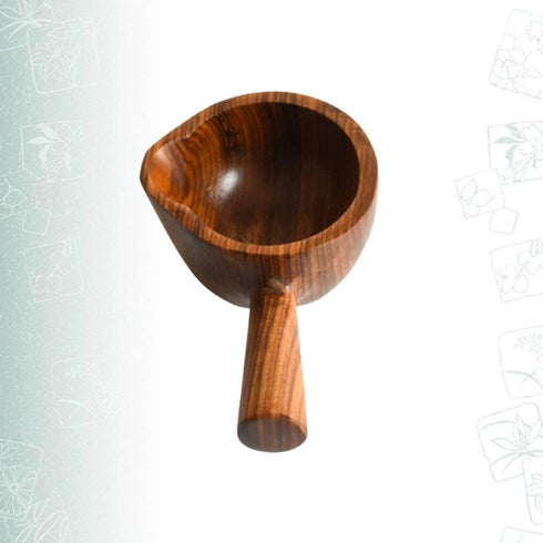 Yardwe Wooden Sauce Dish Creamer Jugs with Handle Mini Sauce Pitcher Milk Creamer Coffee Syrup Jar Server