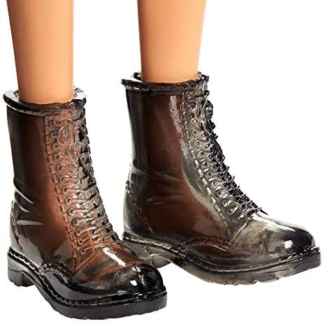 Barbie Fashionistas Doll #148 with Long White Blonde Hair Wearing Graphic T-Shirt, Pink Animal-Print Skirt, Translucent Black Shoes & Sunglasses, Toy for Kids 3 to 8 Years Old