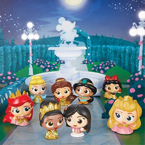 Disney Doorables Glitter and Gold Princess Collection Peek, Includes 8 Exclusive Mini Figures, Styles May Vary, by Just Play