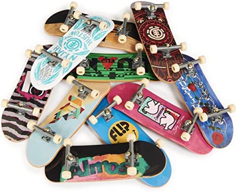 TECH DECK, DLX Pro 10-Pack of Collectible Fingerboards, for Skate Lovers, Kids Toy for Ages 6 and up