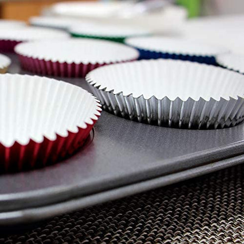 Eoonfirst Foil Metallic Cupcake Liners Halloween Party Standard Baking Cups 100 Pcs (Black)
