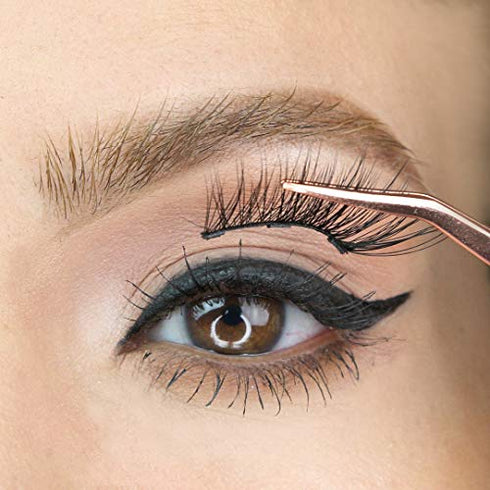 MoxieLash - Mini Liquid Magnetic Eyeliner - Black - Good for 25 Uses - Waterproof & Smudge-Proof - Secure Hold - Minimal Effort - Includes Liner Remover Swabs and Application Instruction Card