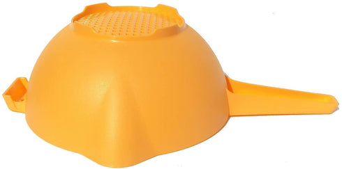 Tupperware 2 Quart Colander Strainer with Handle in Orange