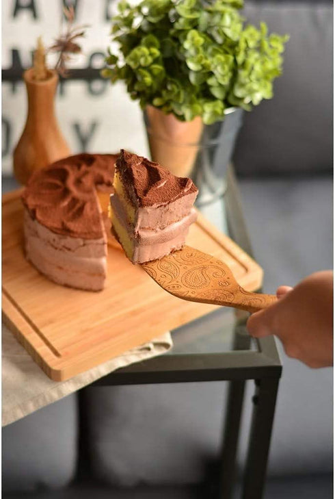 Natural Bamboo Wood Cake Knife and Serving Set, Patterned Serrated Knife and Spatula, Cake Cutting Set, Stylish and Elegant