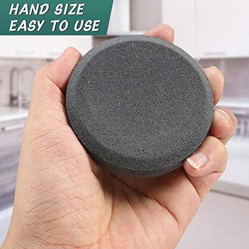 4 Axe Sharpener Tools with Sheath, Multipurpose Axe Sharpener Stone Axe Dual Grit Sharpener Puck Camping Hatchet Sharpening Stone Disk in Black and Blue for Dull Axe Sharpening (Diameter 7.7 cm)