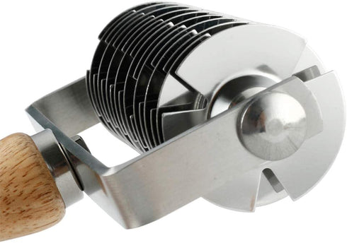 Mazaashop Pizza Roller Cutter Stainless Steel Pasta Spaghetti Maker Pizza Cake Pie Homemade Baking,Wood Handle