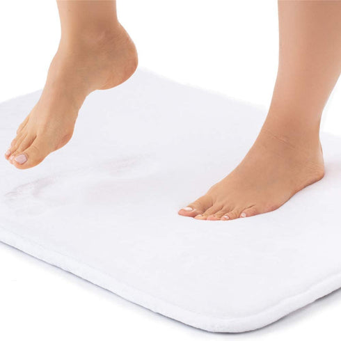 Gorilla Grip Thick Memory Foam Bath Rug, Soft Absorbent Luxury Mats, Plush Velvet Topside, Machine Wash Rugs, Microfiber Dries Quickly, Cushioned Bathroom Mat for Bathtub, Shower Floor, 24x17, White