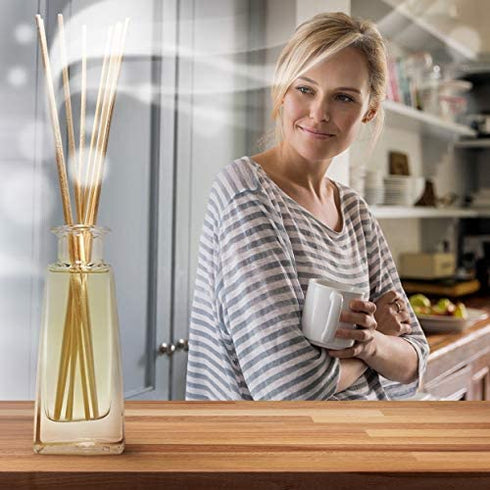 Reed Diffuser with Natural Essential Oil Vanilla 3.4 Fl Oz (100ml) - Scented Reed Diffuser - Gift Set with Bamboo Sticks - Best for Aromatherapy - SPA - Home - Office - Fitness Club