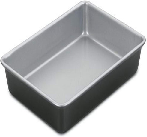 Cuisinart 13 by 9-Inch Chef's Classic Nonstick Bakeware Cake Pan, Silver