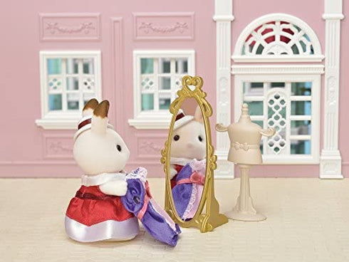 Calico Critters Town Boutique Fashion Set