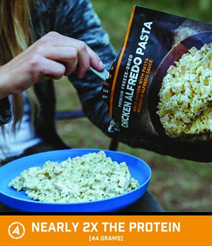 Peak Refuel Chicken Alfredo Pasta | 2 Serving Pouch | Freeze Dried Backpacking and Camping Meals | Amazing Taste | Quick Prep Food
