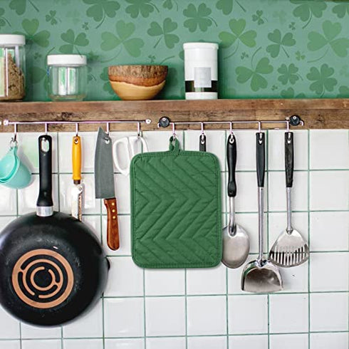 R HORSE 6Pcs Christmas Pot Holder with Pocket for Kitchen Green Pocket Pot Holder Cotton Heat Resistant Potholder Terry Coaster Oven Mitts Christmas Hot Pads for Baking Cooking 7''x9''