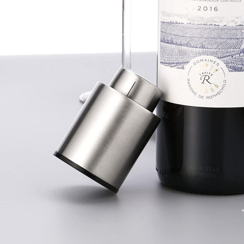 Limx Oasis 2 PACKS of Vacuum Wine Bottle Stoppers,Stainless Steel Wine Vacuum Pump with Silicone Plug, Reusable Wine Preserver with Time Scale,Best Gift Accessories,Oasis S02