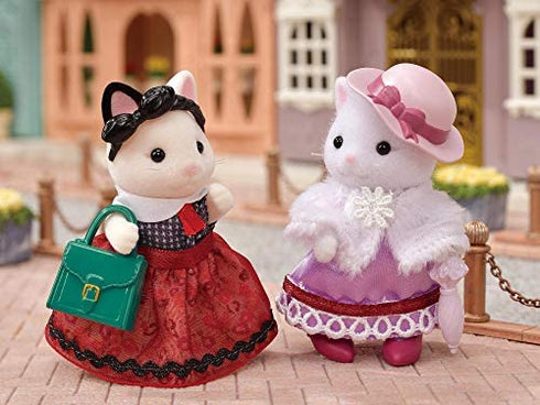 Calico Critters Fashion Playset Tuxedo Cat, Dollhouse Playset with Figure and Fashion Accessories