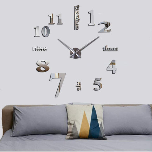 Mirror Surface Decorative Clock 3D DIY Wall Clock for Living Room Bedroom Office Hotel Wall Decoration (Silver)