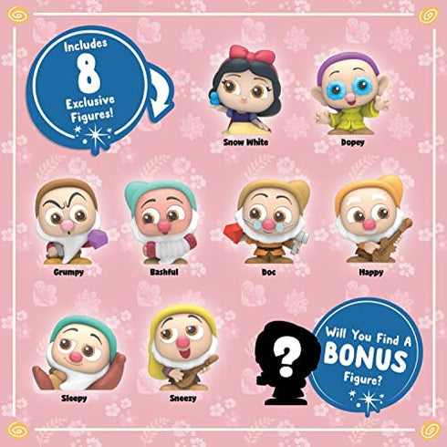 Disney Doorables Snow White Collection Peek, Kids Toys for Ages 5 Up