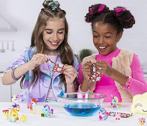 Uni-Verse 2-Pack, Collectible Surprise Unicorns with Mystery Accessories (Styles May Vary)